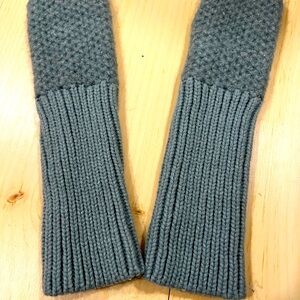 Anthropologie mittens